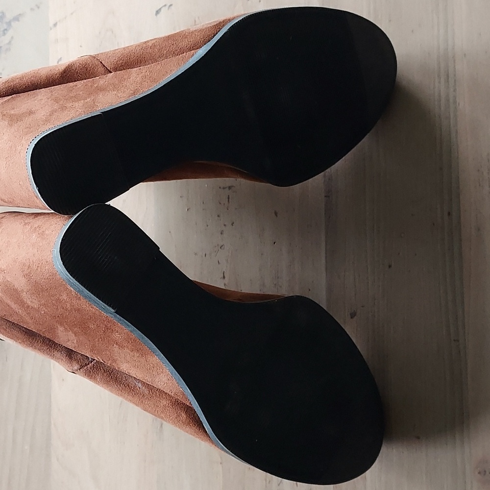 Booties - Picture 3 of 5